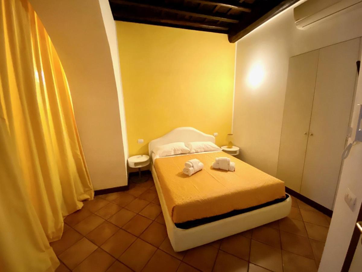 Relais Cavour 133 Apartment โรม ภายนอก รูปภาพ