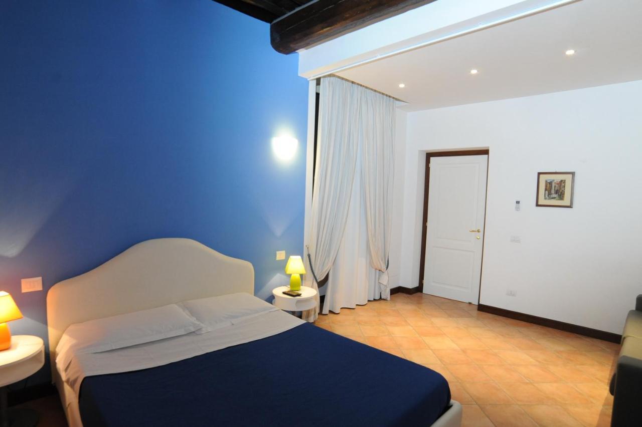 Relais Cavour 133 Apartment โรม ภายนอก รูปภาพ