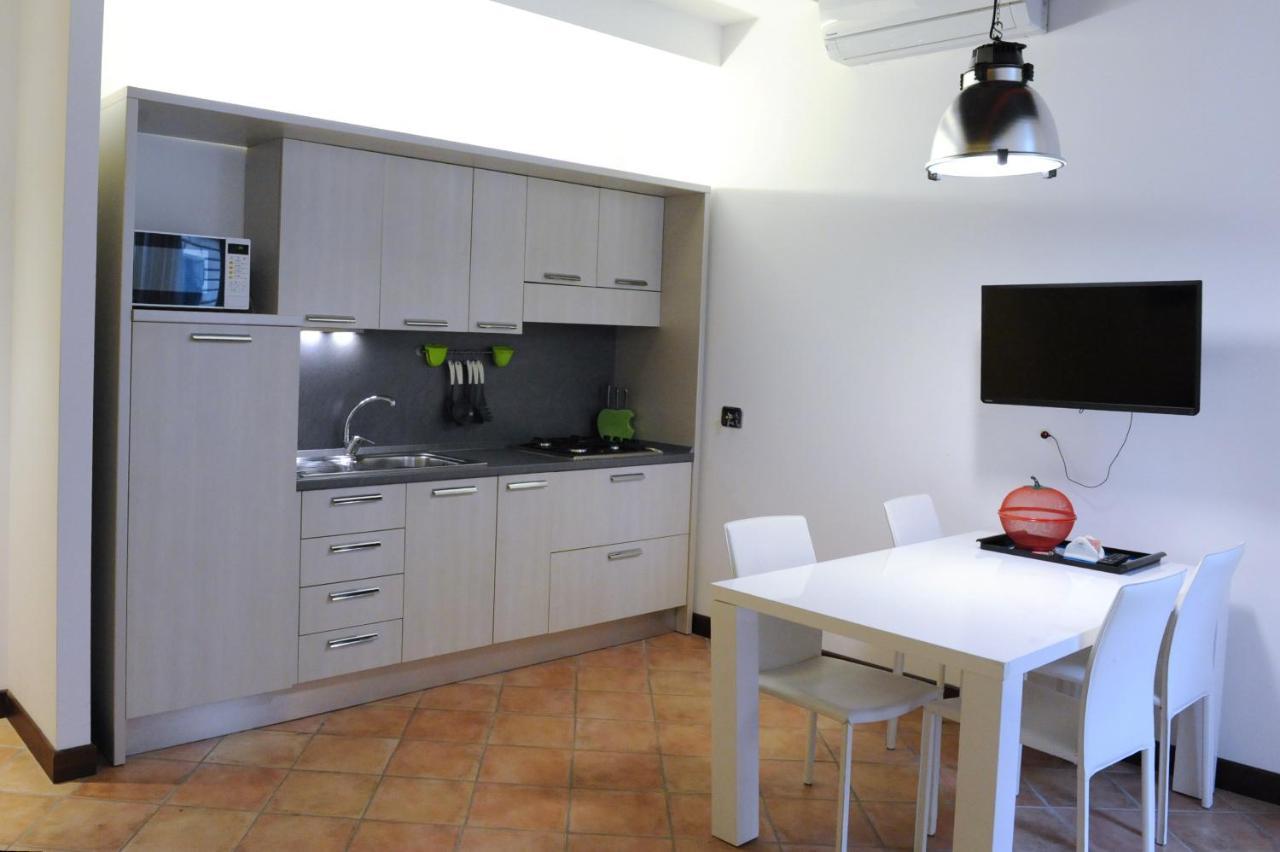 Relais Cavour 133 Apartment โรม ภายนอก รูปภาพ